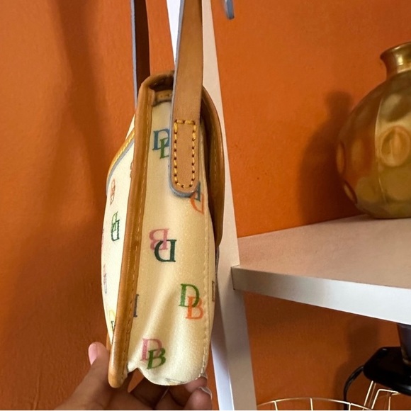 DOONEY & BOURKE Mini Purse - Picture 2 of 9